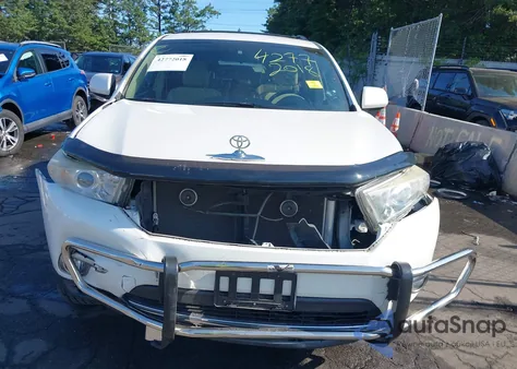 2013 Toyota Highlander Base Plus V6 from USA, damaged, VIN 5TDBK3EH6DS217753